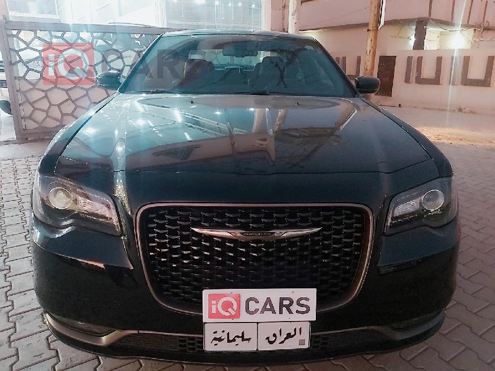 کرایسلەر 300